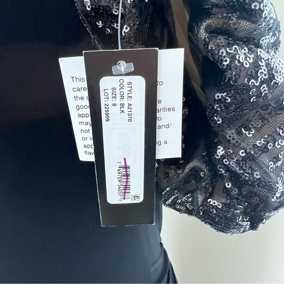 BETSY & ADAM sequin jersey GOWN - Picture 9 of 11